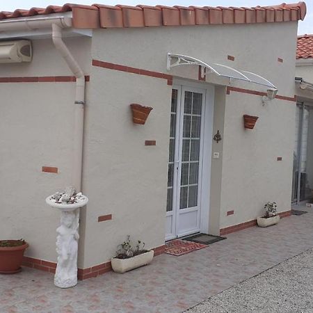 Le Petit Plessis Cure Vila Liré Exterior foto